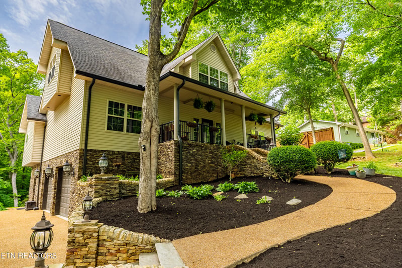 4323 Deer Run Dr, Louisville, TN 37777