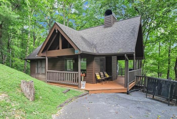 4328 Parkside Village Way, Sevierville, TN 37862