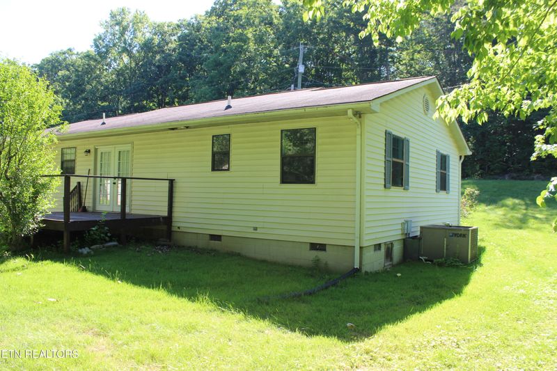 4329 York Rd, Knoxville, TN 37938