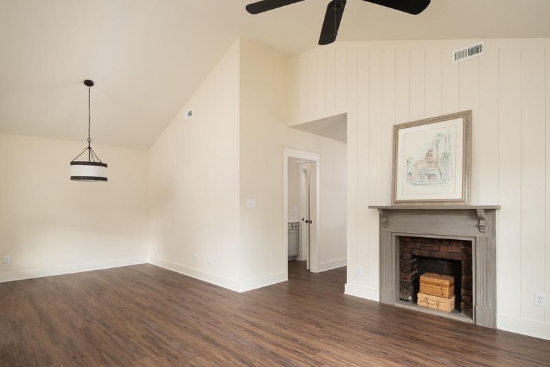 433 E Quincy Ave, Knoxville, TN 37917