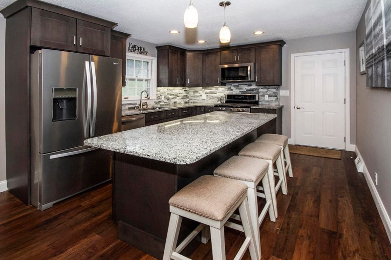433 Kendall Rd, Knoxville, TN 37919