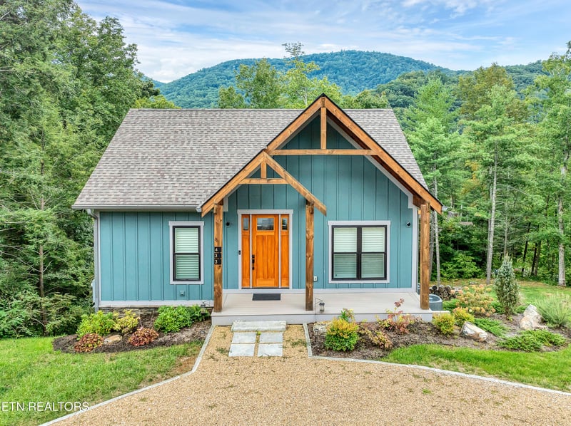 433 Laurel Rd, Townsend, TN 37882