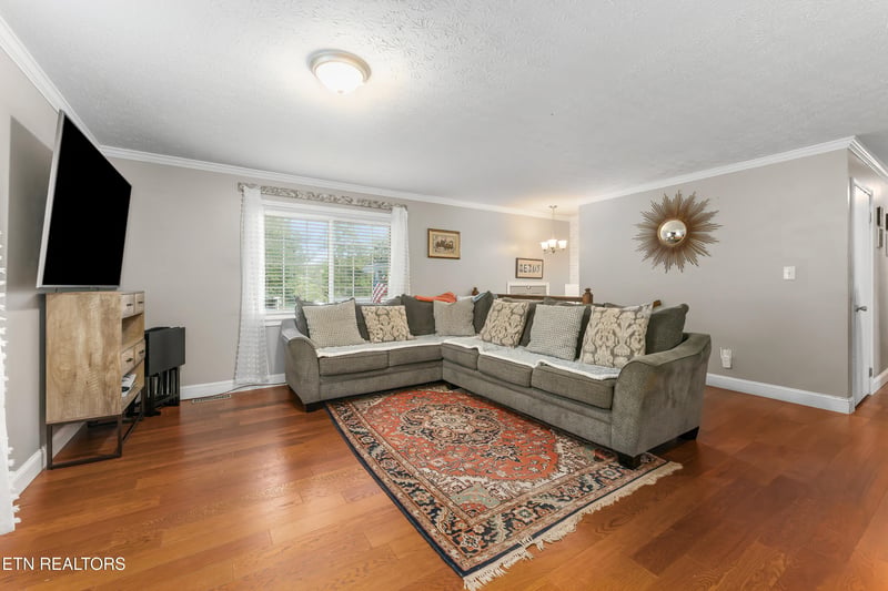 433 Shady Ln, Kingston, TN 37763