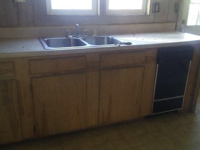 433 Tedder St, Rockwood, TN 37854