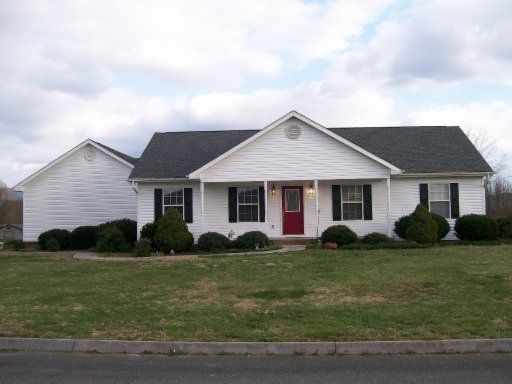 4330 Lorena Ln, Maryville, TN 37804
