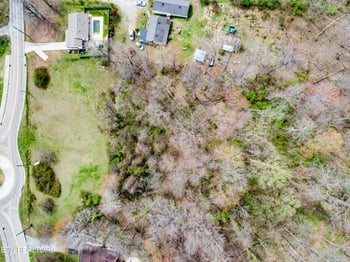 4335 NE Valley View Dr, Knoxville, TN 37917