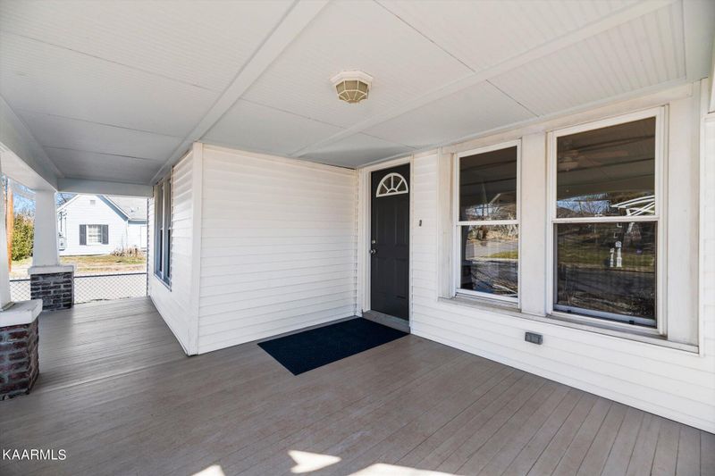 434 E Quincy Ave, Knoxville, TN 37917
