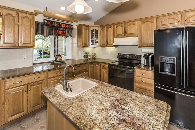 434 Goweli Tr, Vonore, TN 37885