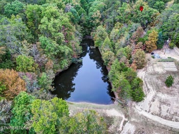 434 Henry Clark Ln, Rutledge, TN 37861