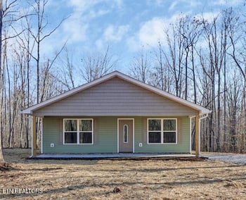 434 Pilot Mountain Rd, Lancing, TN 37770