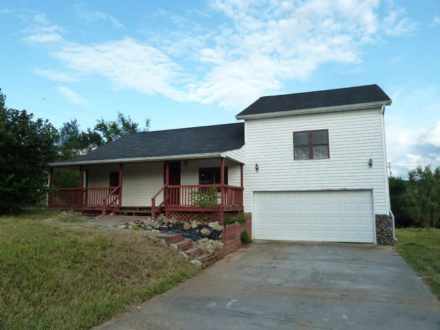 4346 Lorena Ln, Maryville, TN 37804