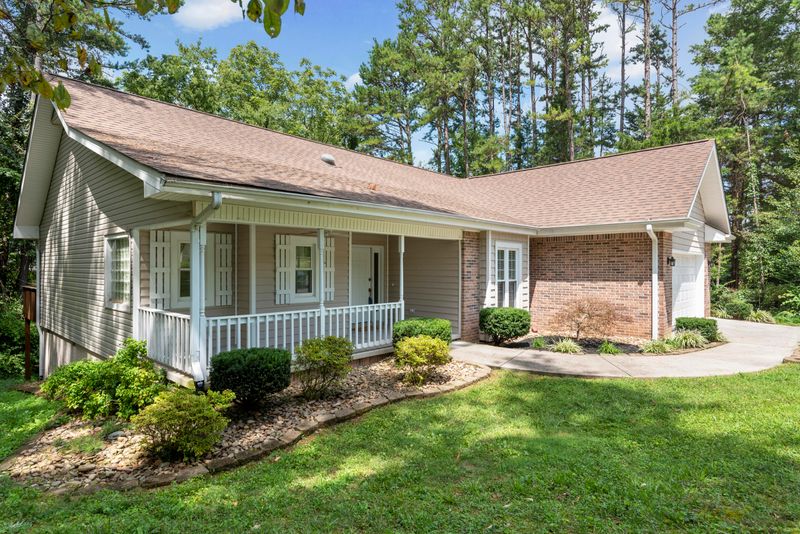 435 Tanasi Way, Loudon, TN 37774