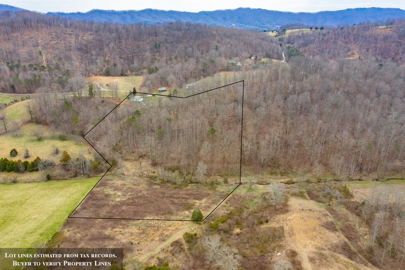 436 Bell View Rd, Washburn, TN 37888