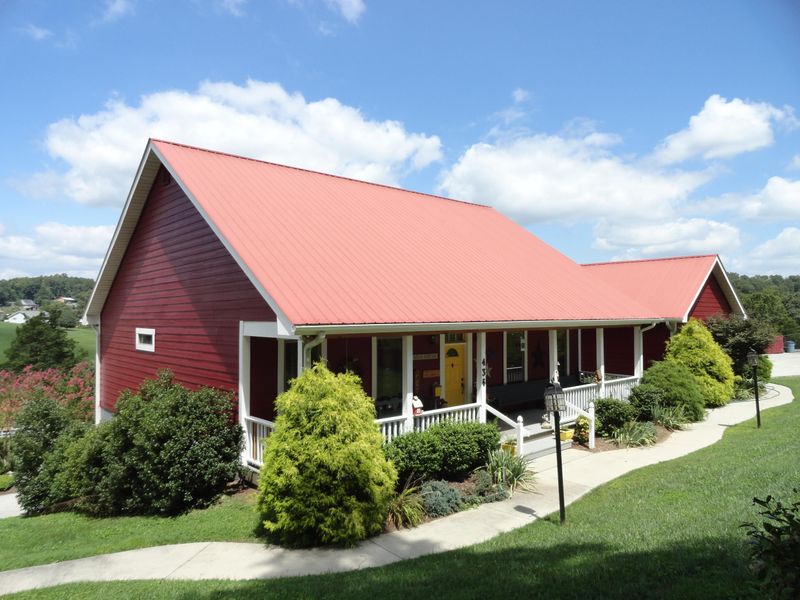 436 Hidden Valley Rd, Clinton, TN 37716