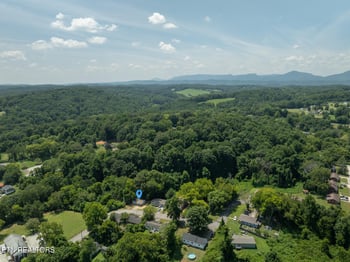 436 Jarnigan St, Clinton, TN 37716