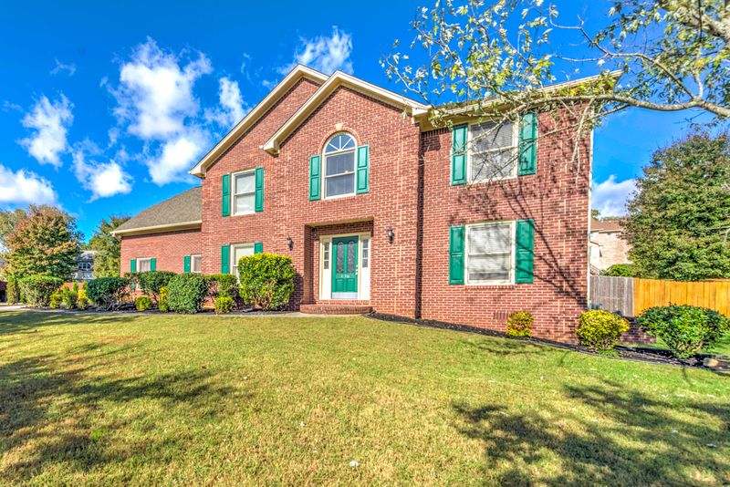 436 Mapletree Dr, Knoxville, TN 37934