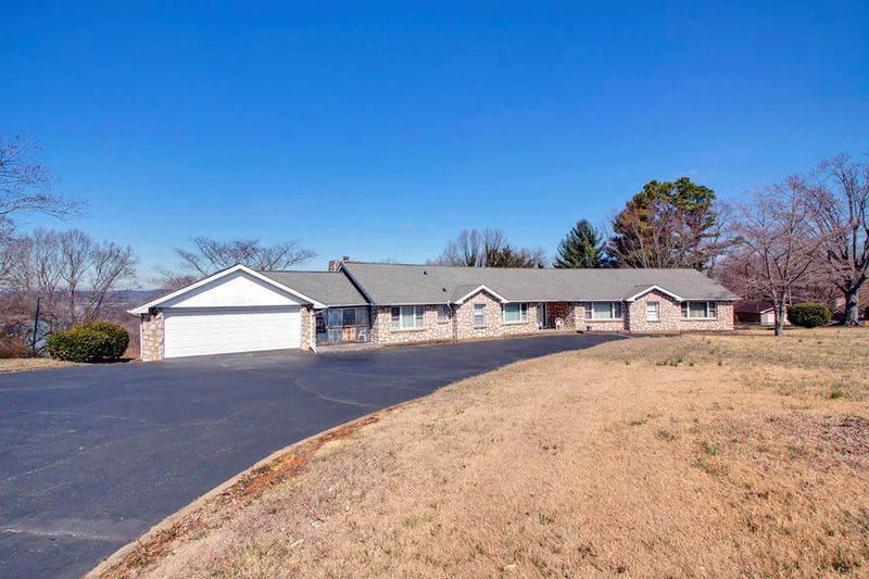 436 Mason Ln, Loudon, TN 37774