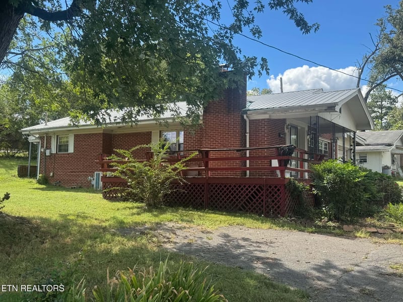 436 Old Tellico Hwy, Madisonville, TN 37354