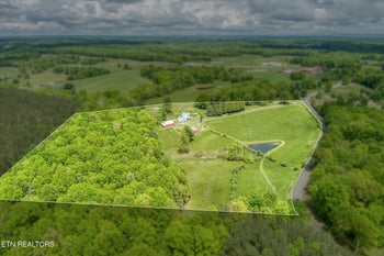 4360 Taylors Chapel Rd, Crossville, TN 38572