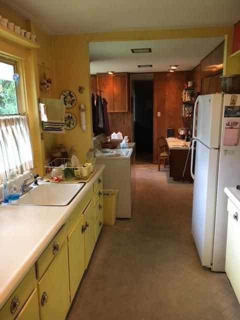 437 East Dr, Oak Ridge, TN 37830