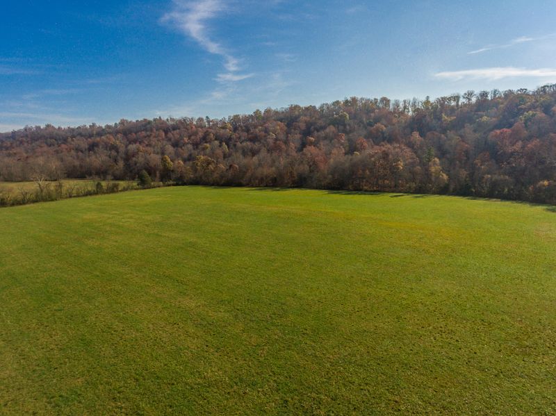 437 Paint Rock Valley Rd, Philadelphia, TN 37846