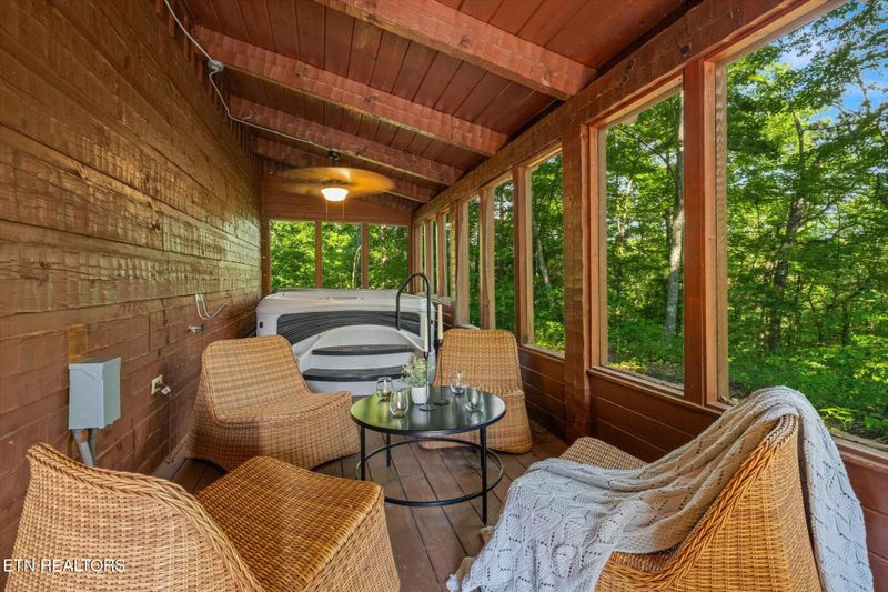 4372 Boogertown Rd #APT 2, Sevierville, TN 37876