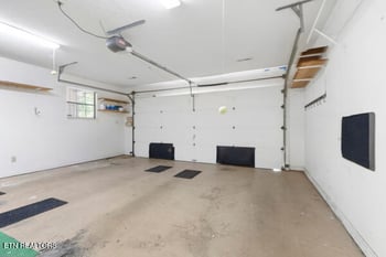 438 Amanda Cir, Knoxville, TN 37922