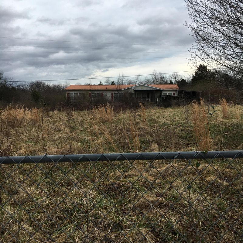 438 County Farm Rd, Madisonville, TN 37354