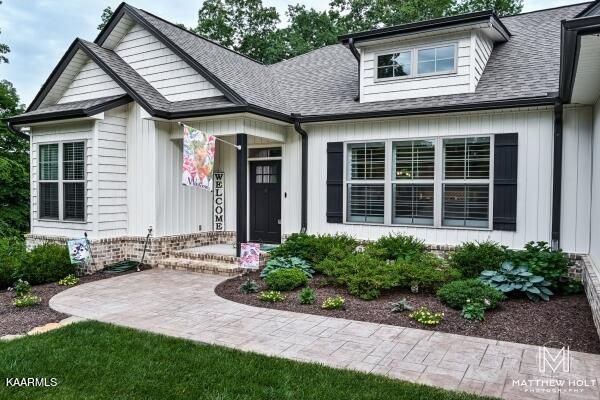 438 Tigitsi Cir, Loudon, TN 37774