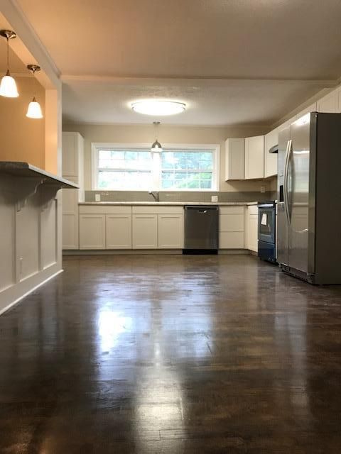 439 East Dr, Oak Ridge, TN 37830