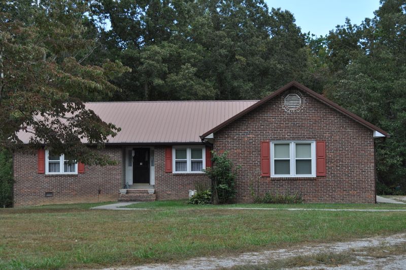 439 Obed River Rd, Crossville, TN 38555