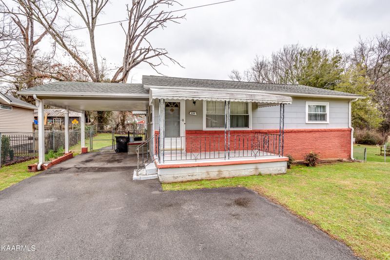 439 Taliwa Dr, Knoxville, TN 37920