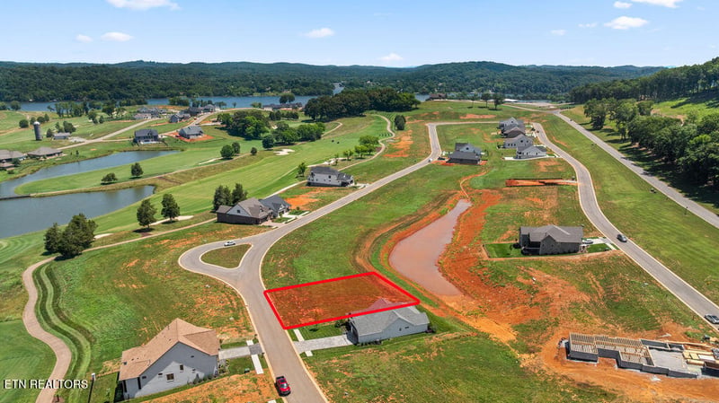 440 Black Bear Cir, Loudon, TN 37774