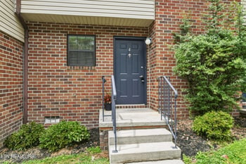 440 Tammy Dr #4, Powell, TN 37849