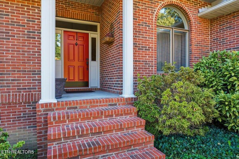 440 Tigitsi Cir, Loudon, TN 37774