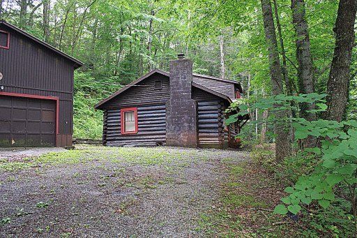 440 W Loop Rd, Gatlinburg, TN 37738