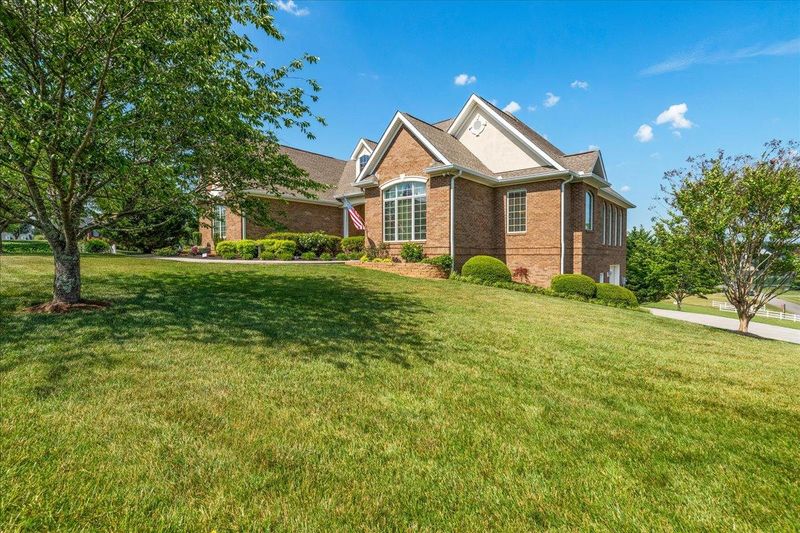 440 Winners Cir, Seymour, TN 37865