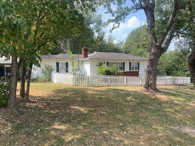 4401 NE Plummer Rd, Knoxville, TN 37918