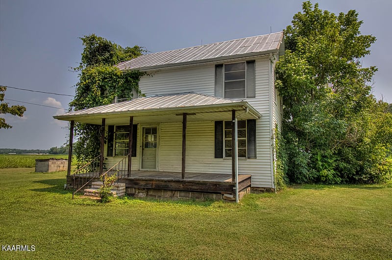4401 Old Walland Hwy, Walland, TN 37886
