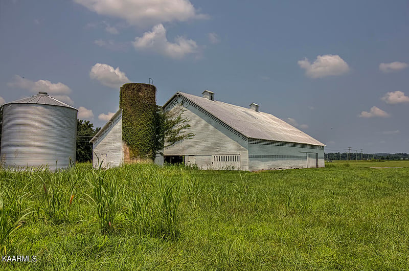 4401 Old Walland Hwy, Walland, TN 37886