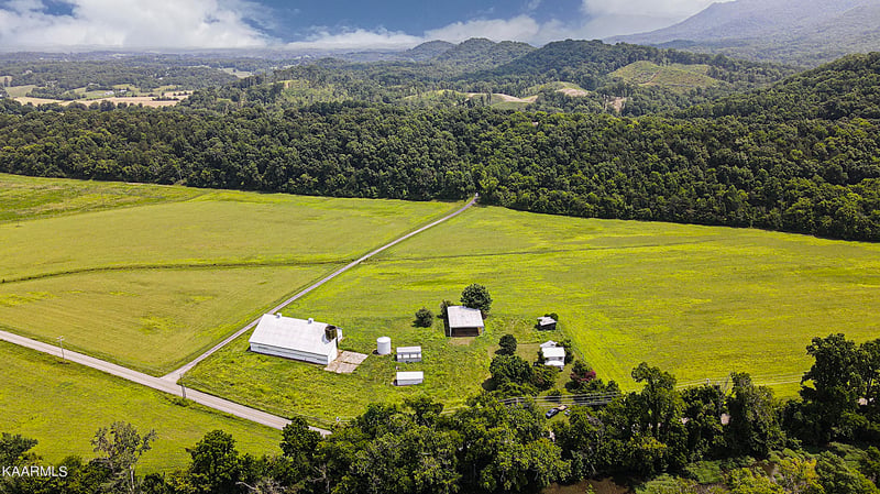 4401 Old Walland Hwy, Walland, TN 37886