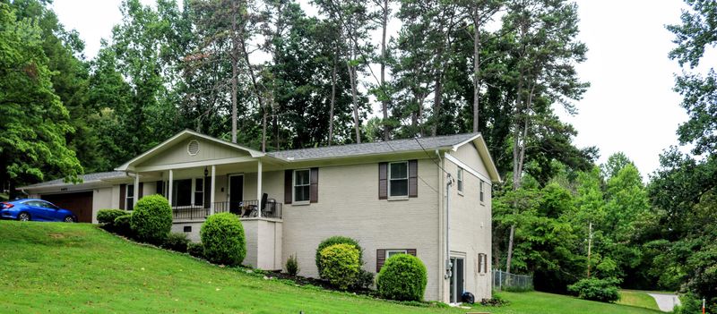 4403 Edgewood Rd, Louisville, TN 37777
