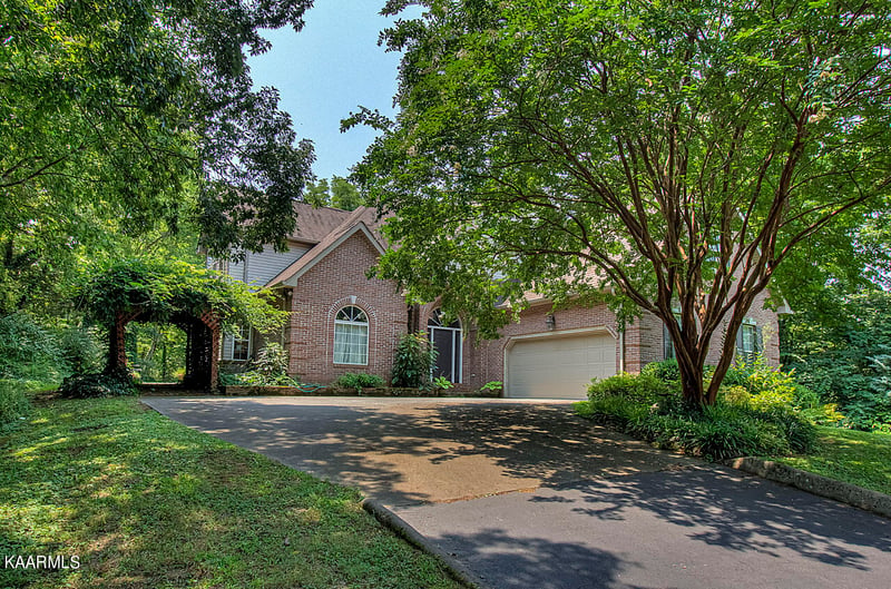 4403 Old Walland Hwy, Walland, TN 37886