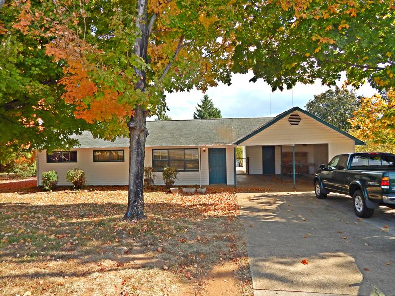 4404 Nicholas Dr, Knoxville, TN 37912