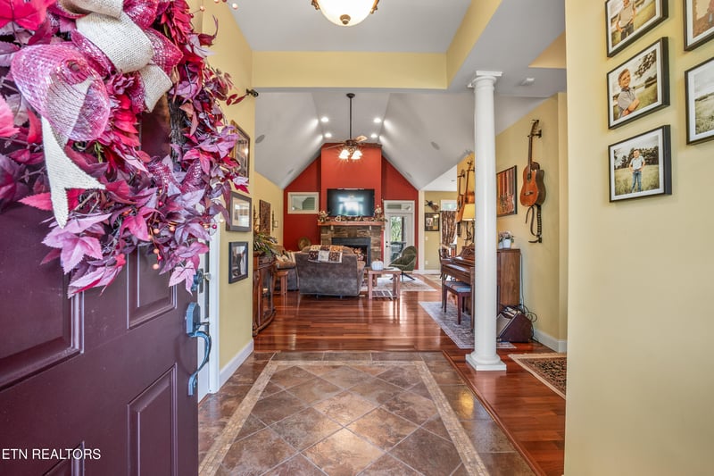 4405 Huffs Ferry Rd, Loudon, TN 37774