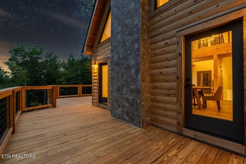 4406 Long Rifle Rd, Sevierville, TN 37862