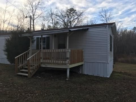 4407 Scott Hwy, Robbins, TN 37852