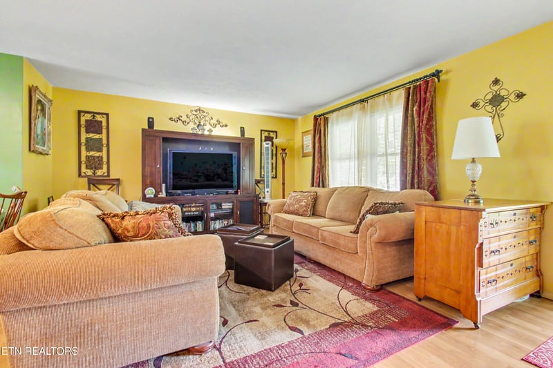 4408 Foley Dr, Knoxville, TN 37918