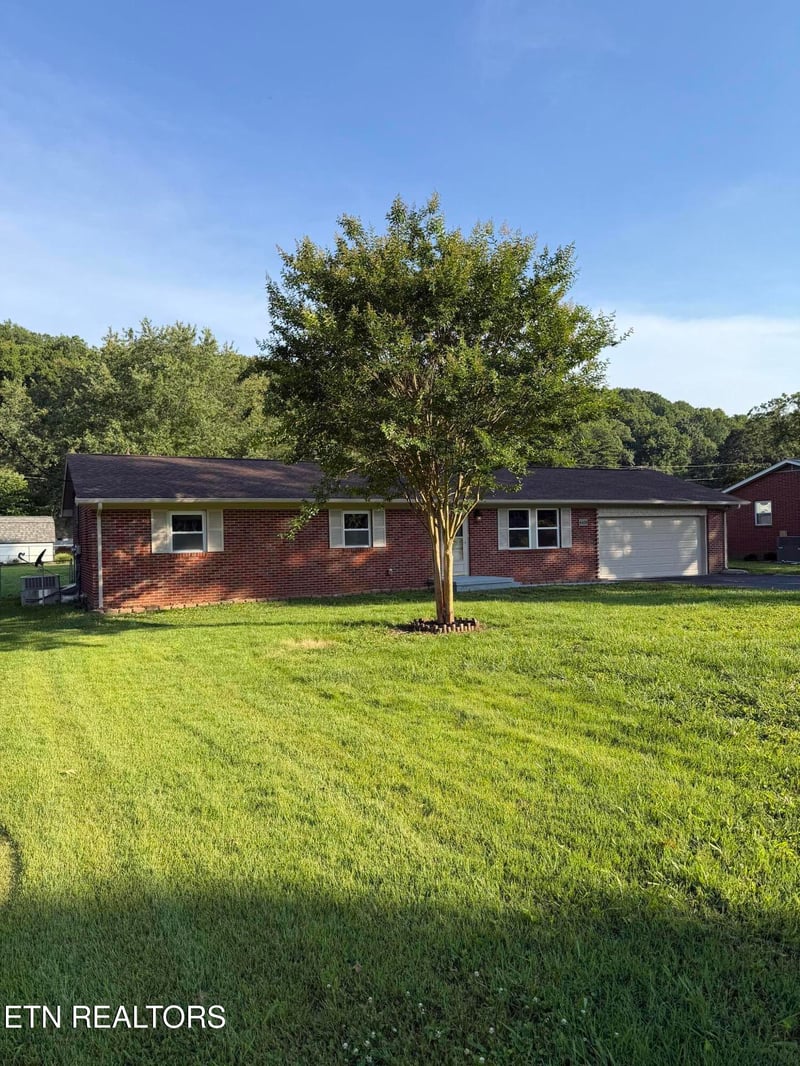 4408 Genny Lynn Dr, Knoxville, TN 37918