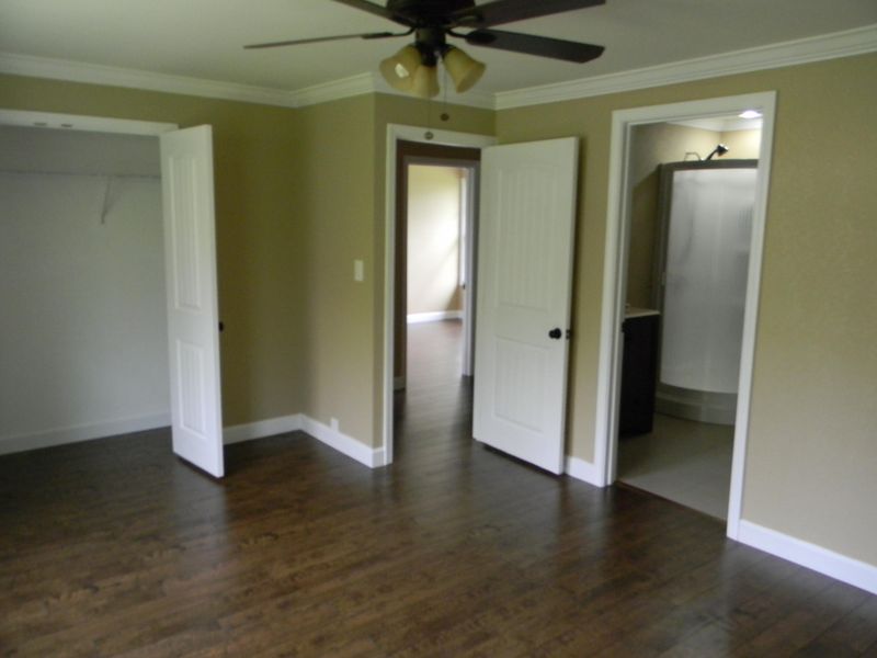 441 Robertsville Rd, Oak Ridge, TN 37830